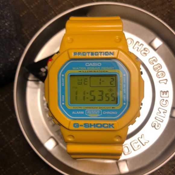g shock dw 5600cs
